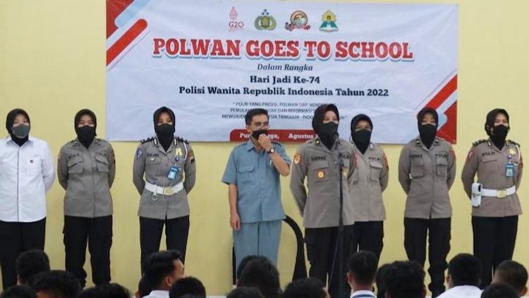 polwan polres purbalingga (revolusinews depok)