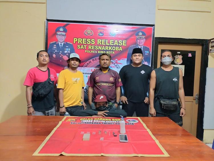 polres bima revolusinews