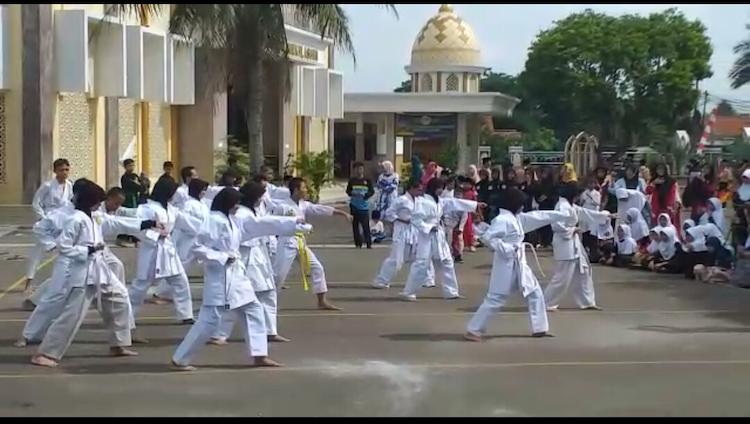 hari santri nasional revolusinews 1 1