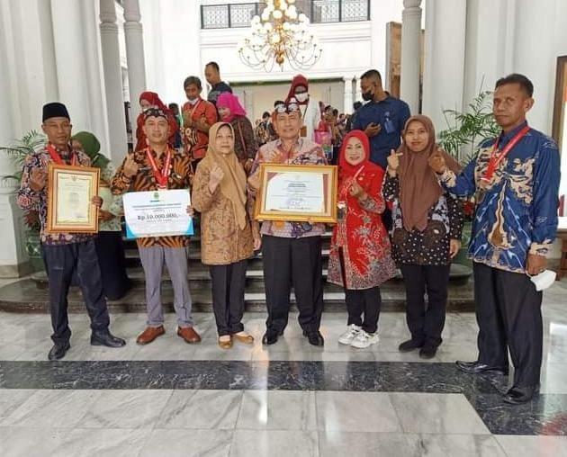 desa sadar hukum revolusinews revolusi news