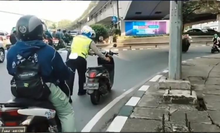 motor mogok revolusinews revolusi news motor mogok revolusinews revolusi news