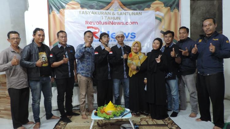 tasyakuran hari lahir revolusi news rnews