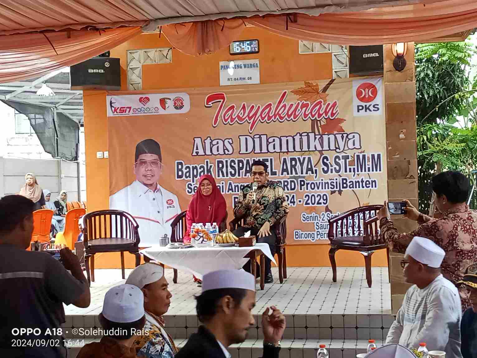 Rispanel Arya S.ST, M.M dari Partai PKS mengadakan tasyakuran usai dilantik menjadi Anggota DPRD Provinsi Banten periode 2024 – 2029. (Foto : Solehuddin RNews) Rispanel Arya S.ST, M.M dari Partai PKS mengadakan tasyakuran usai dilantik menjadi Anggota DPRD Provinsi Banten periode 2024 – 2029. (Foto : Solehuddin RNews)
