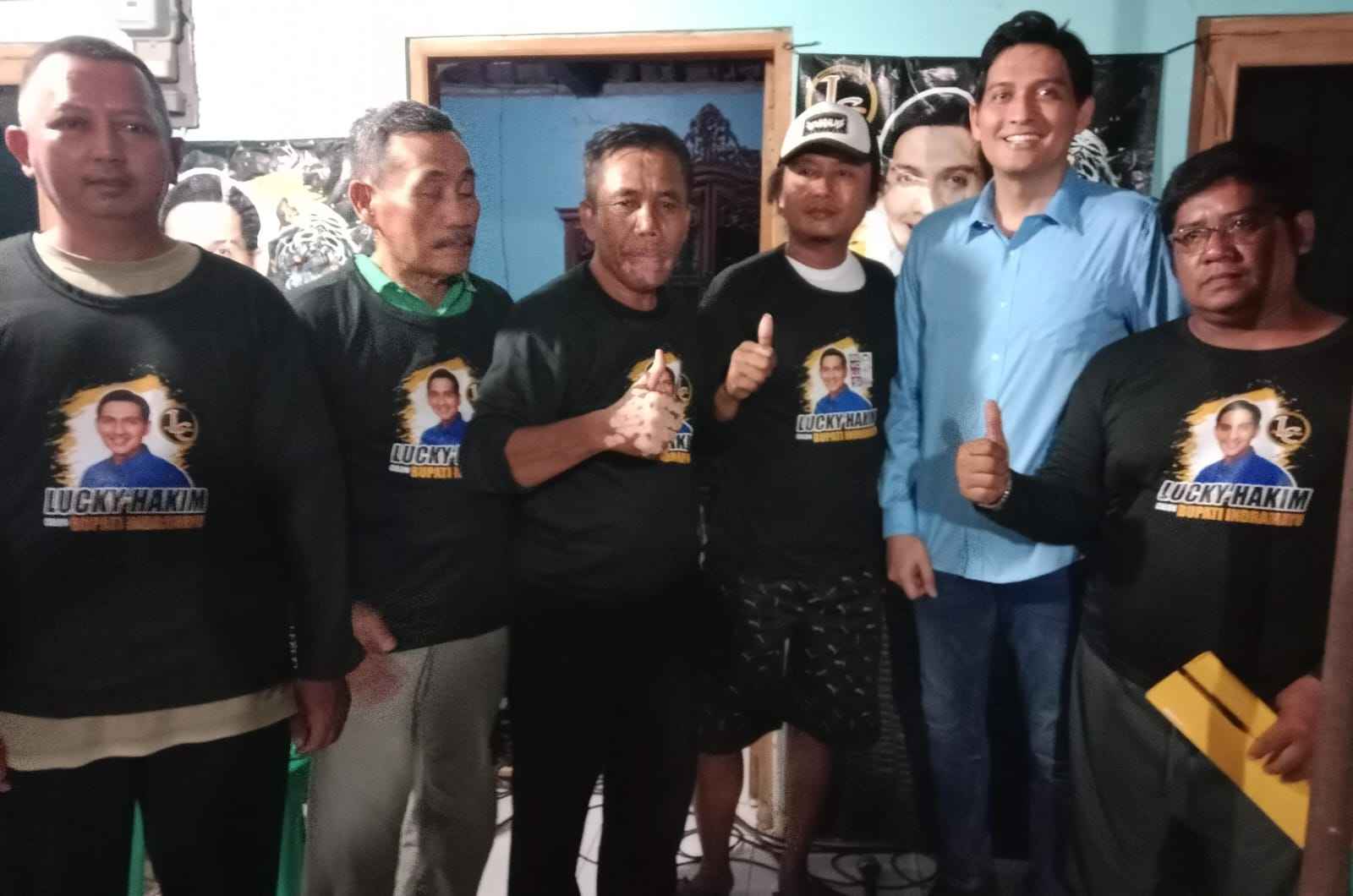 Warga Desa Juntiweden antusias menghadiri acara silaturahmi yang diadakan oleh salah satu bakal calon Bupati Indramayu, Lucky Hakim pada Rabu (4/9/2024). (Foto : Afifudin RNews)