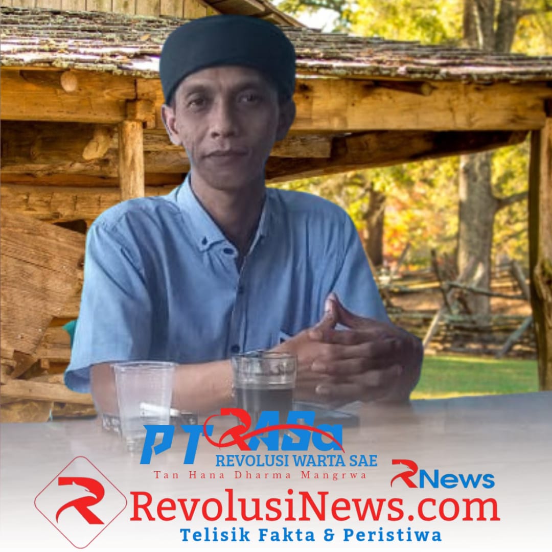 Foto: Joko Kusuma di Bayah Kabupaten Lebak, Banten.(Dok. Revolusi News) Foto: Joko Kusuma di Bayah Kabupaten Lebak, Banten. (Dok. Revolusi News)