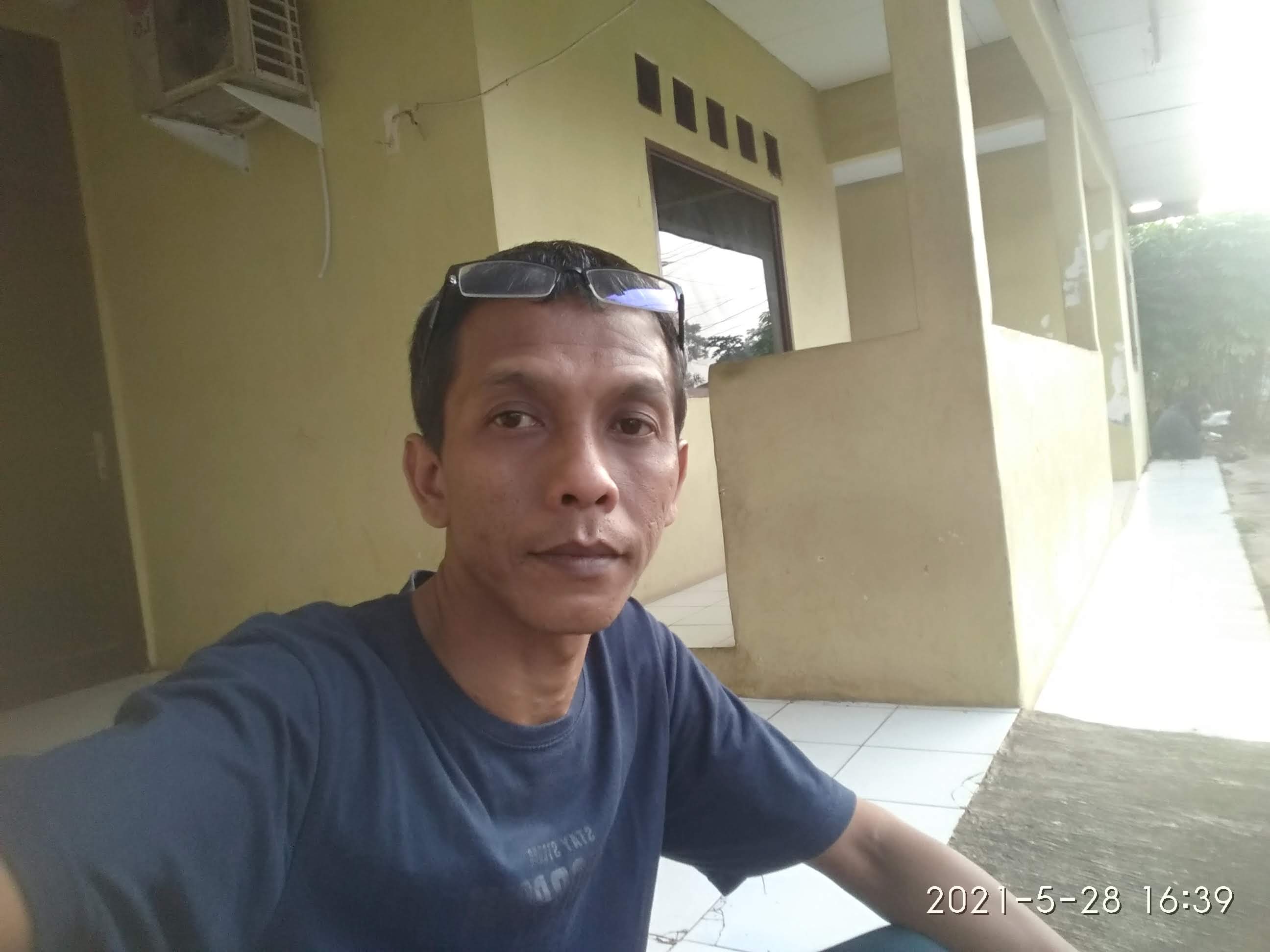 Foto : R. Joko Kusuma 7 saat di Pos Polisi Meruyung, Kota Depok, Jawa Barat pada 4 tahun yang lalu (28/5/2021). (Dok. Revolusi News) Foto : R. Joko Kusuma 7 saat di Pos Polisi Meruyung, Kota Depok, Jawa Barat pada 4 tahun yang lalu (28/5/2021). (Dok. Revolusi News)