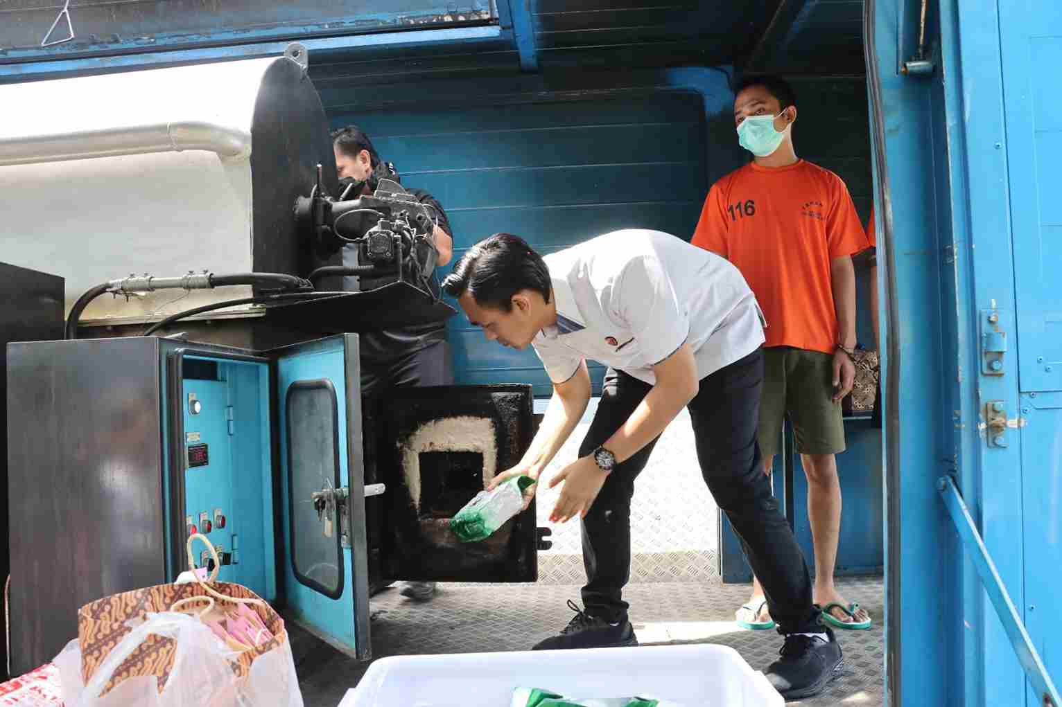 img 20251030 wa0029 11zon